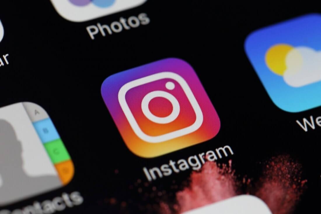 أرشفة الصور على تطبيق Instagram