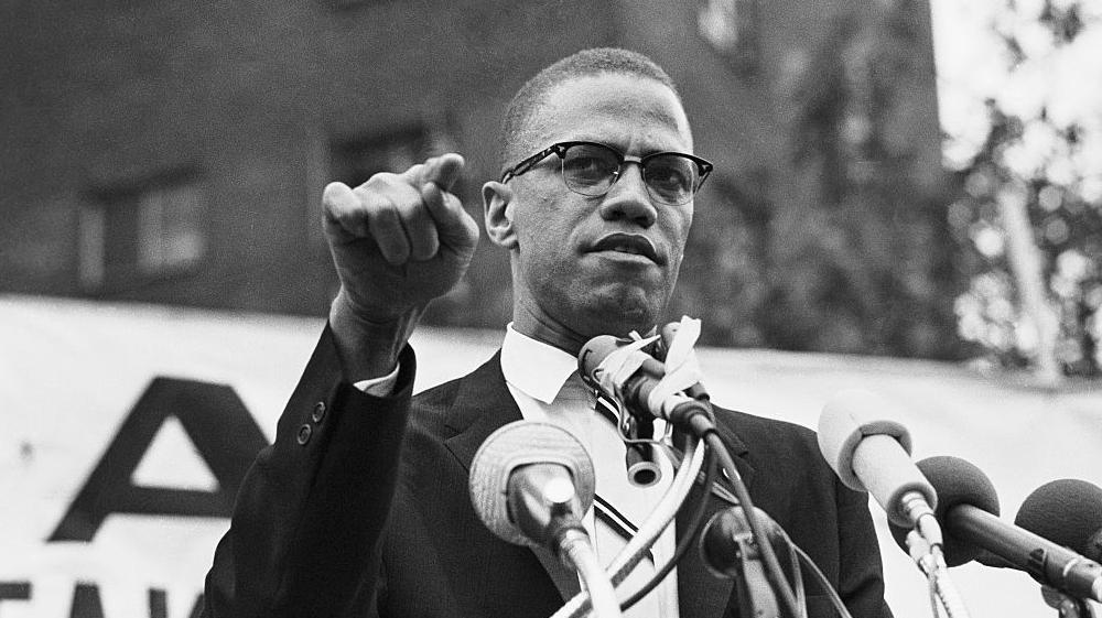 "Malcom X" حركة الحقوق المدنية الأمريكية