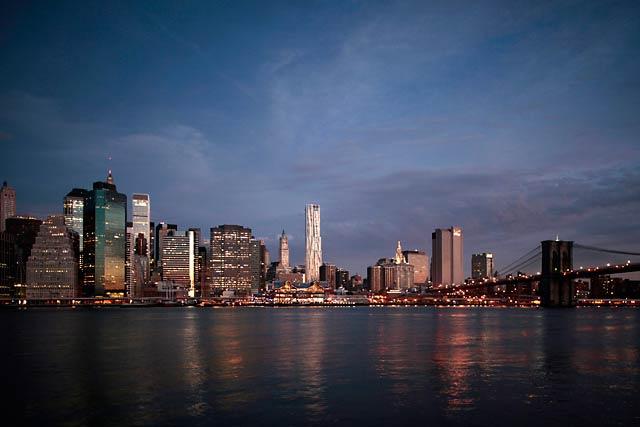  New York by Gehry