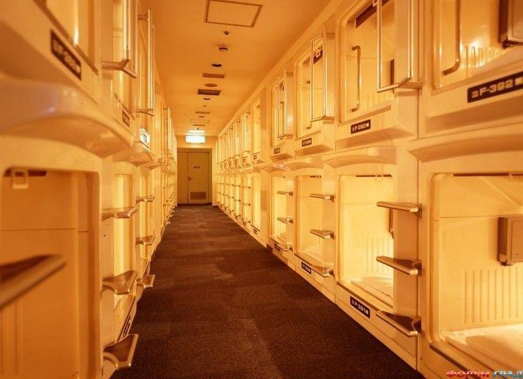 capsule-hotel-asahi-plaza-04