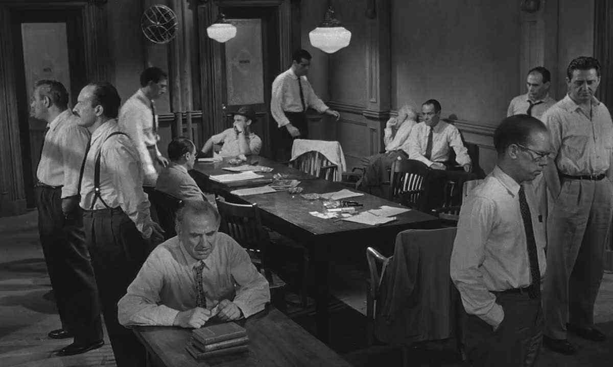 12 angry men - افلام عالمية بالابيض والاسود