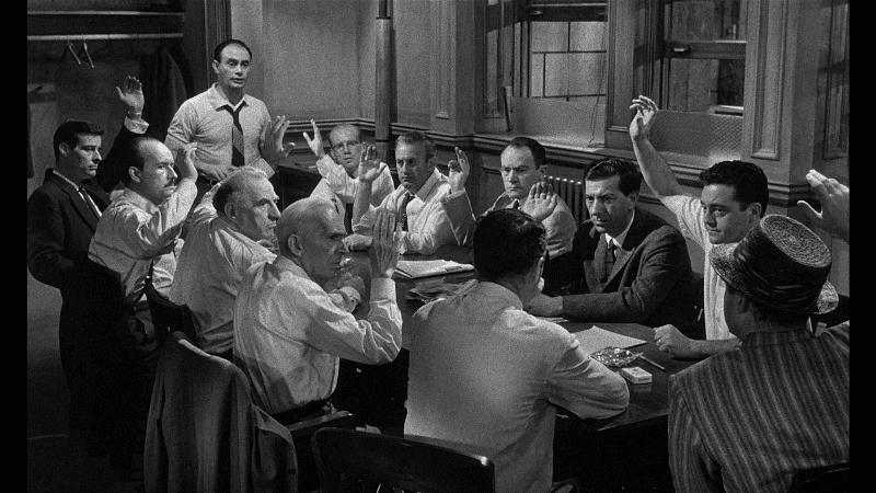 فيلم 12 Angry Men - اللجنة