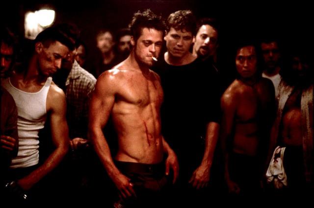 افلام حول ثورات شعبية خيالية - fight club