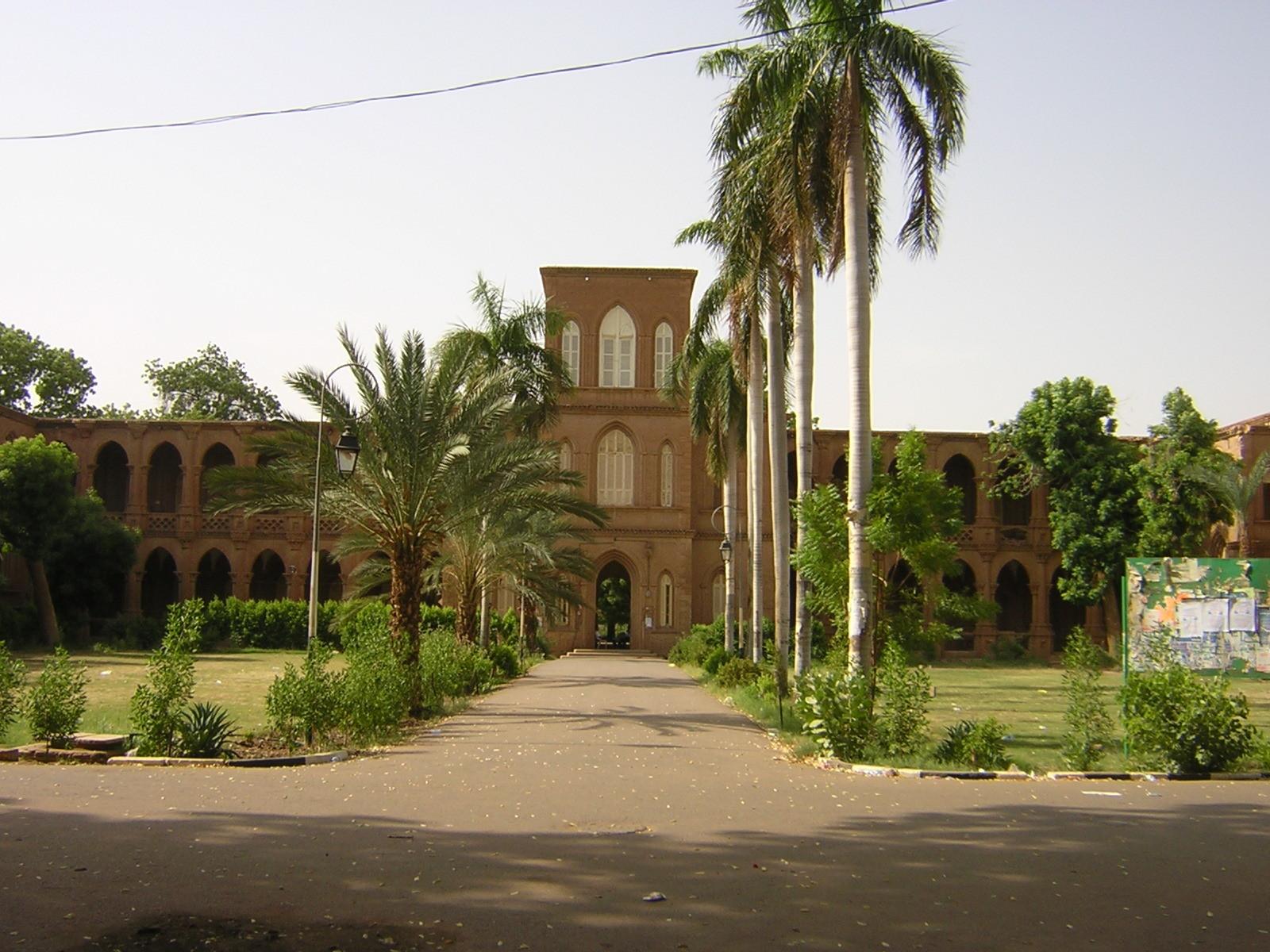  جامعة الخرطوم – السودان عام 1902م