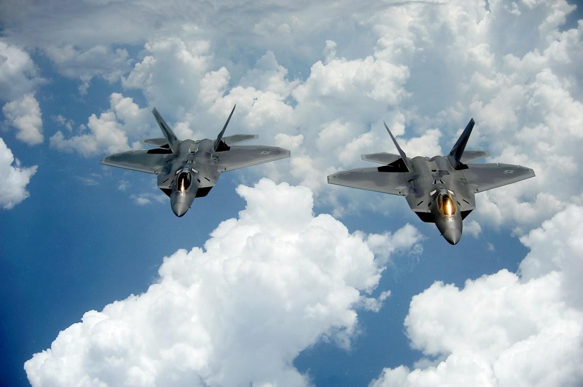  F-22 Raptor 