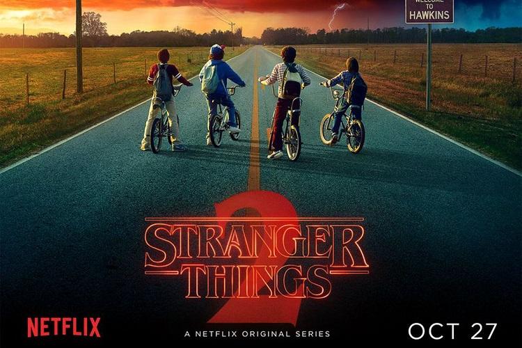 Stranger Things 2 بوستر