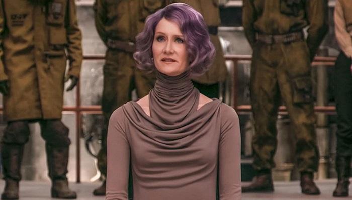 صورة أميرال أميلين هولدو Admiral Amilyn Holdo