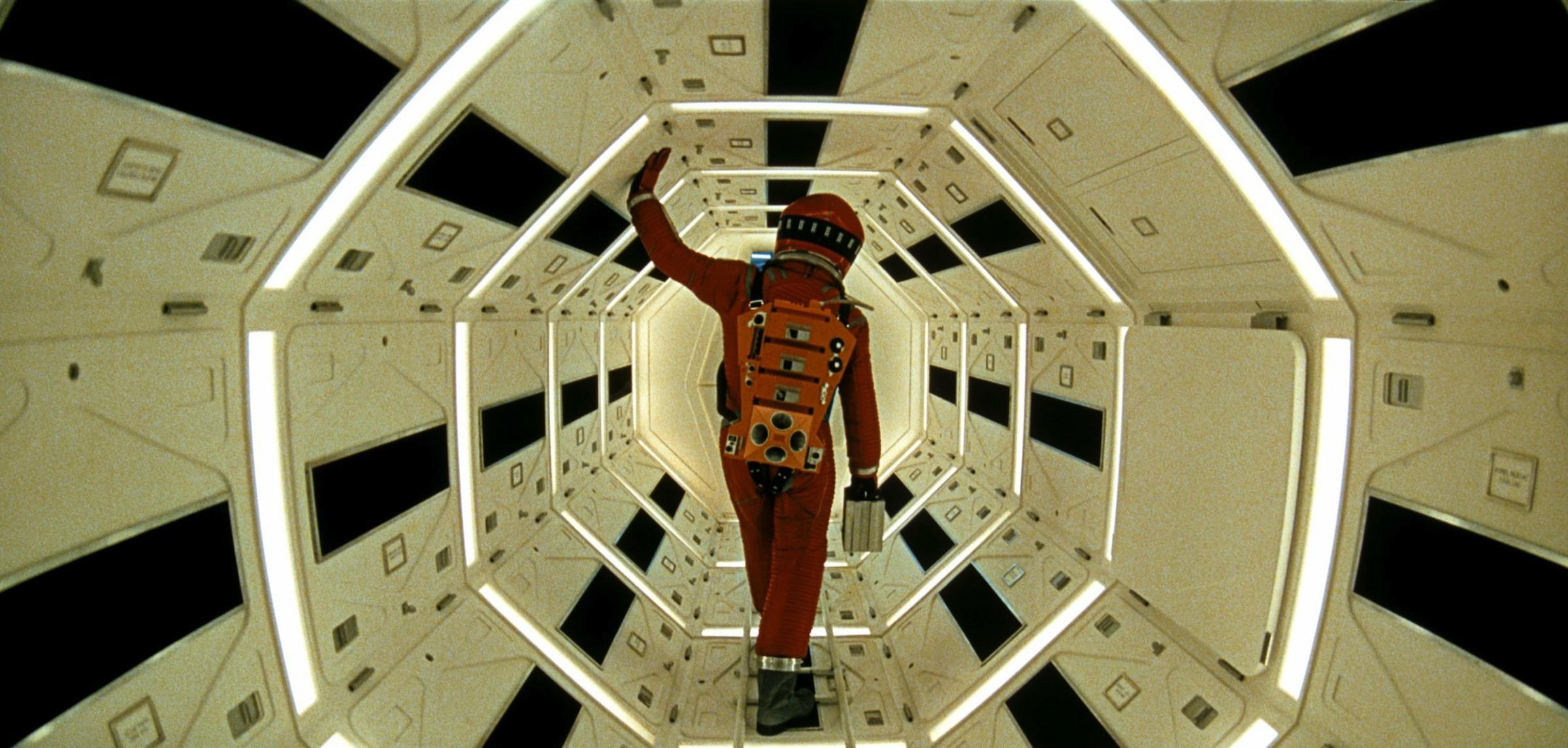 فيلم A space odyssey