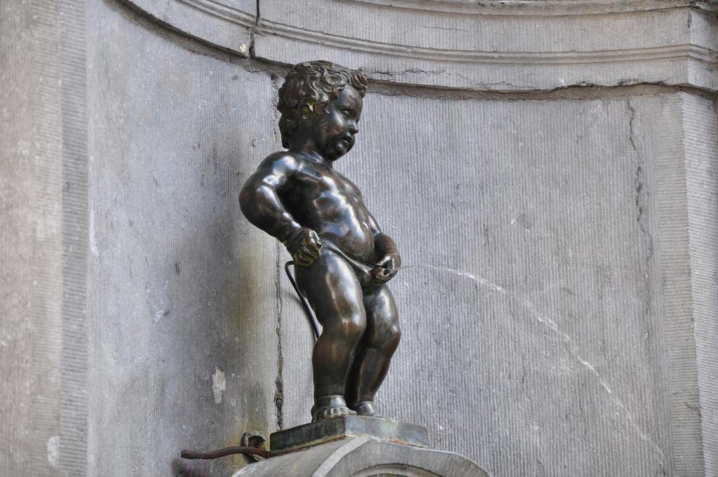 تمثال Manneken Pis