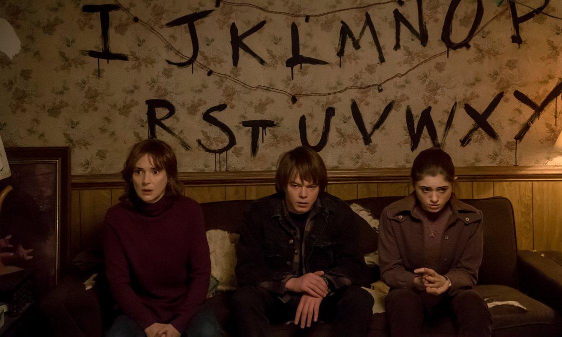 مسلسل Stranger Things - الإيجابيات والسلبيات