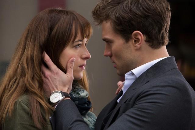 la-et-ct-fifty-shades-of-grey-fandango-movietickets-20150204-640x427